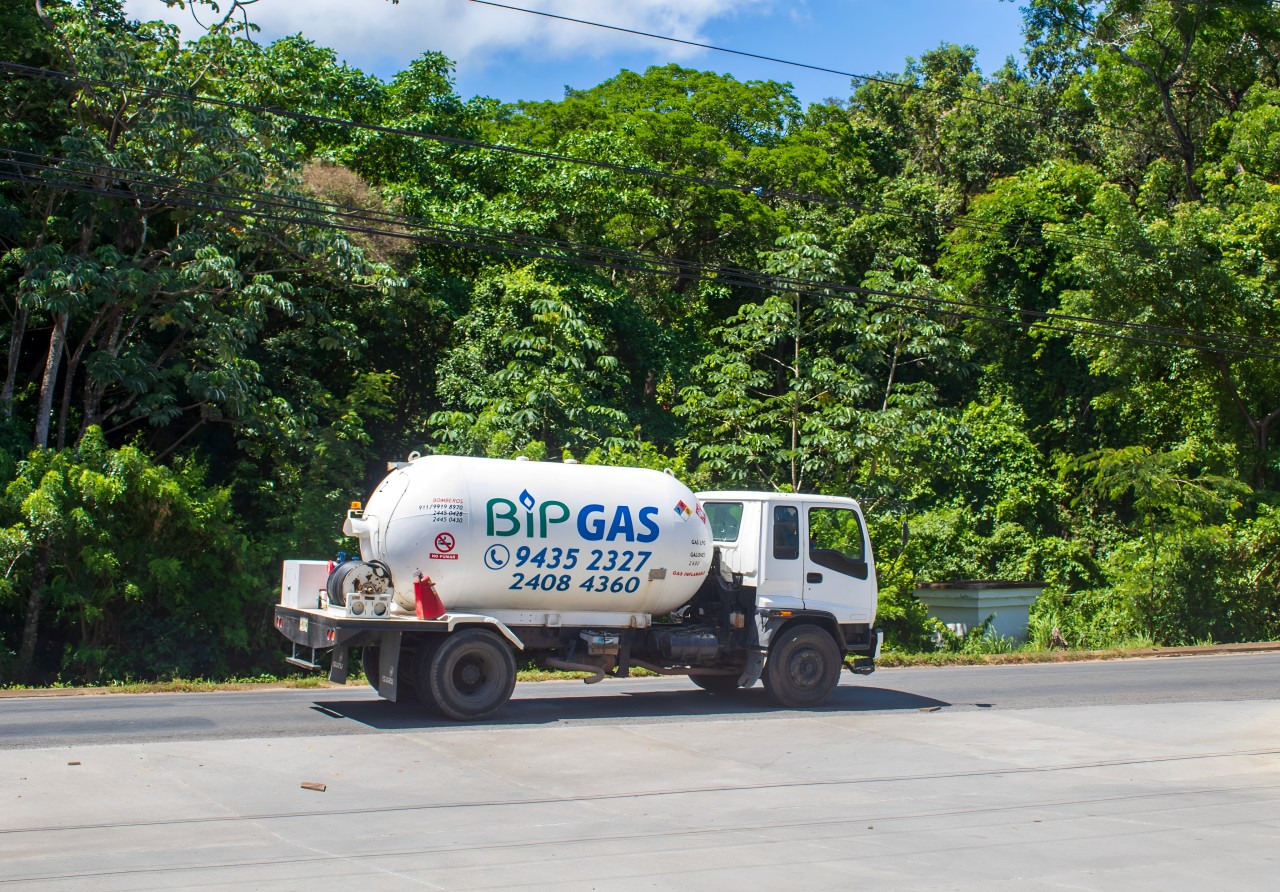 Bulk delivery LPG, BIP Gas, Roatan Honduras